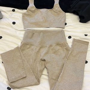 Women’s ribbed workout set, S/M, Never Worn